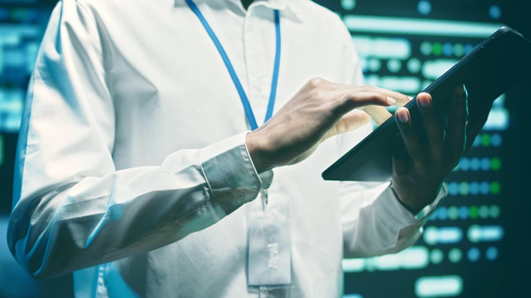 Процес роботи над інтерфейсом у редакторі коду